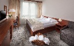 Hotel Pinia Hotel & Resort wakacje