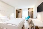 Hotel NH Berlin Alexanderplatz wakacje