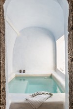 Hotel On The Rocks wakacje