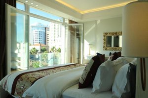 Hotel BRAIS wakacje
