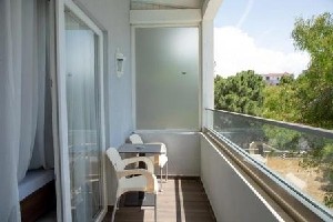 Hotel DYRRAH wakacje