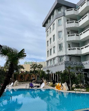 Hotel DYRRAH wakacje