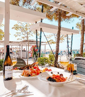 Hotel NEW AKILEDA HOTEL wakacje