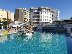 Hotel PERANDOR wakacje