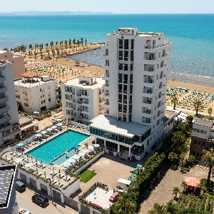 Hotel PERANDOR wakacje