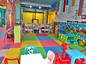 Playground and Mini Club