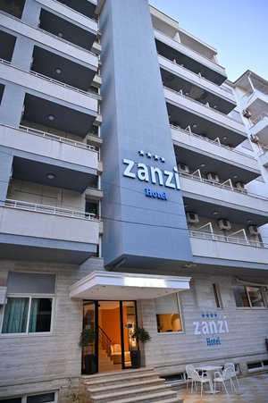 Hotel ZANZI wakacje
