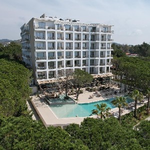 Hotel FLLAD RESORT & SPA wakacje