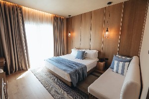 Double Deluxe Room (Resort View)