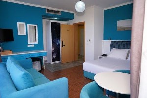 Hotel MONACO wakacje