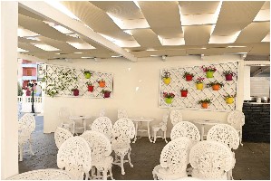 Hotel ONUFRI HOTEL wakacje