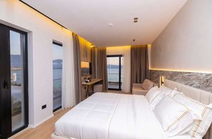 JuniorSuite