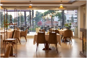 Hotel VLORA INTERNATIONAL wakacje