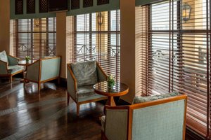 Hotel F1 GRAND PRIX - NOVOTEL BAHRAIN AL DANA RESORT wakacje