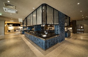 salt pepper main restaurant