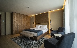 family room master bedroom