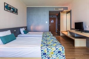 Hotel MARINA PALACE BY MELIA (ex. Sol Marina Palace) wakacje