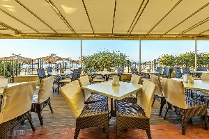 Buffet Restaurant Terrace