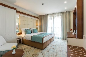 Hotel FESTA VIA PONTICA wakacje