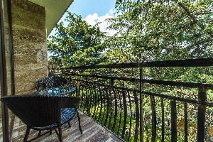 standard room balcony