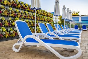 Relax Pool