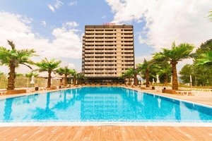 Hotel EUROPE HOTEL AND CASINO wakacje