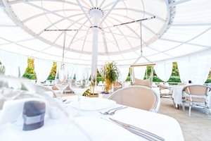 a la carte restaurant 