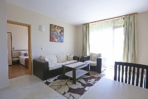 2 Bedroom Standard Apartment (Balcony)