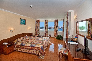 Standard Room (SeaView)