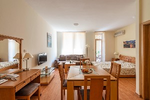 Double Standard Studio