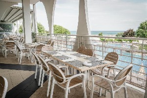 Hotel LAGUNA BEACH wakacje