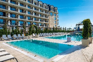 Hotel CASA DI FIORE wakacje