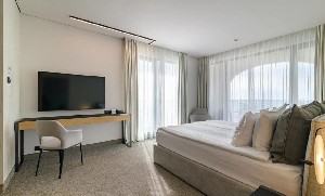 Hotel ENSANA AQUAHOUSE HEALTH SPA wakacje