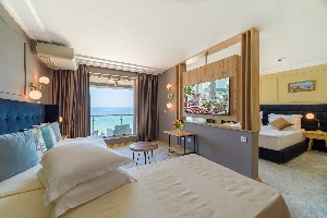 Standard Family Room SeaView