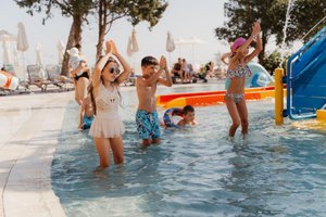 Hotel GRIFID NOA wakacje