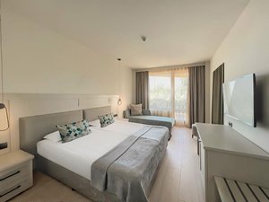 Hotel GRIFID NOA wakacje