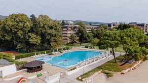 Hotel HVD LOTOS wakacje