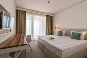 Hotel HVD NYMPHA wakacje