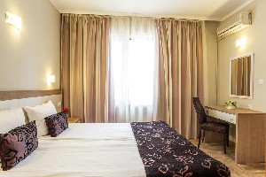 Hotel LJULJAK wakacje