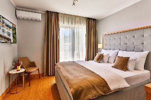 Standard SeaView Room