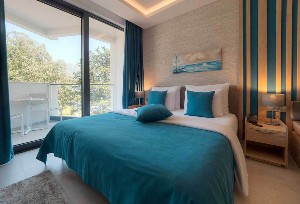 Superior Room w Balcony