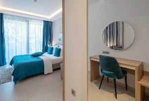 Superior SeaSide Room w Balcony