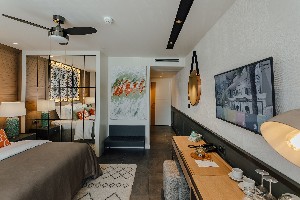 Deluxe Sea View Room