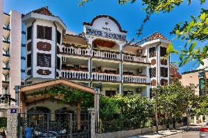 Hotel DVOR KORNIC wakacje