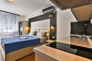 Hotel DVOR KORNIC wakacje