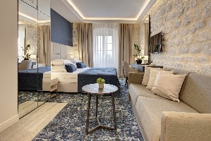 Superior Double Seaview