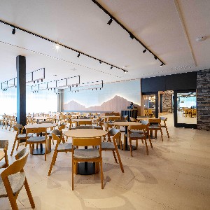 Hotel WELLNESS HOTEL SVORNOST wakacje