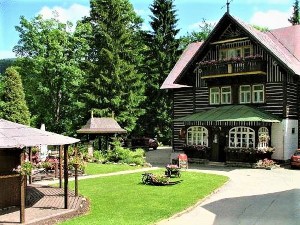 Hotel HOTEL TŘI RŮŽE wakacje