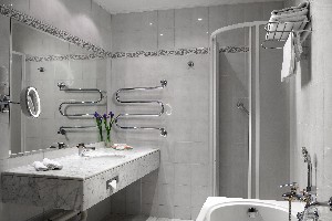 Hotel AMBASSADOR ZLATA HUSA wakacje