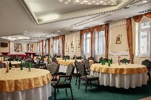 Hotel AMBASSADOR ZLATA HUSA wakacje